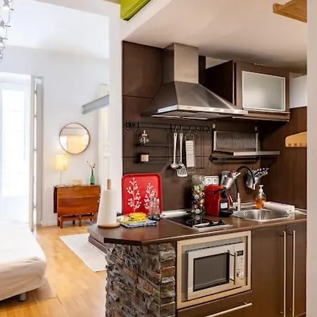 Beautiful Apartment In Malasana For 3 Pax - Ferrer Madryt Zewnętrze zdjęcie