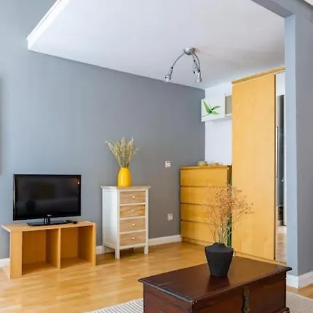 Beautiful Apartment In Malasana For 3 Pax - Ferrer Madryt Zewnętrze zdjęcie