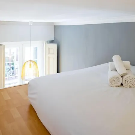 Beautiful Apartment In Malasana For 3 Pax - Ferrer Madryt Zewnętrze zdjęcie