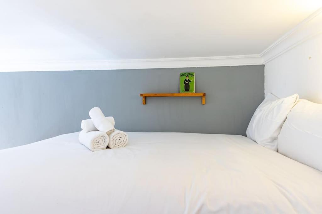 Beautiful In Malasana For 3 Pax - Ferrer Apartament *